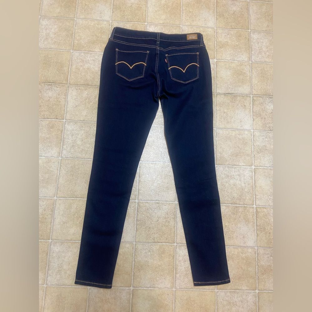 Levi’s Jeans “Legging” Stretch Skinny NWT Woman Jeans Size W31X30